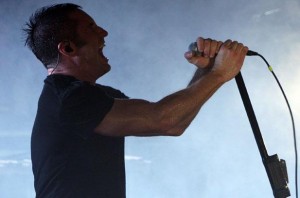 101347-nine_inch_nails_617_409