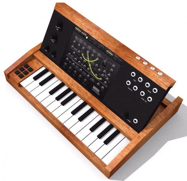 minimoog-ipad-controller-e1387461789368-640x618