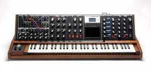 moog-voyager-XL