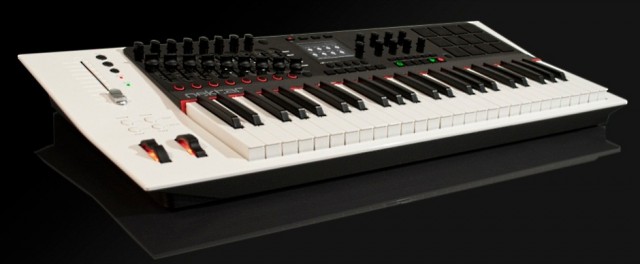 nektar-panorama-propellerhead-reason-controller-640x264