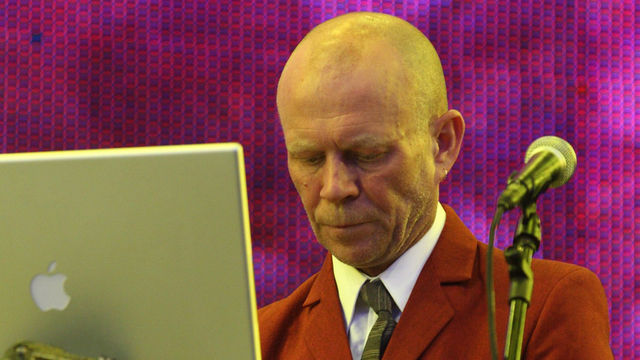 vince-clarke-corbis-640-80